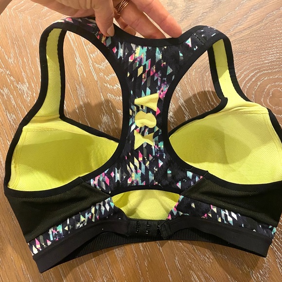 Multicolored VS Sports Bra - Picture 3 of 5
